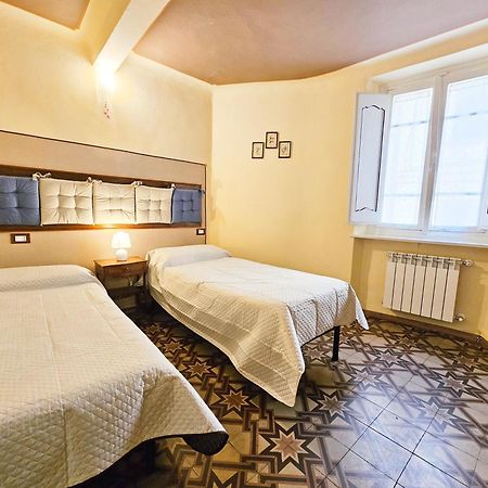 Cozybricks In Lucca - Apartments In Lucca Historical Center - Air Cond & Wifi - Exterior photo