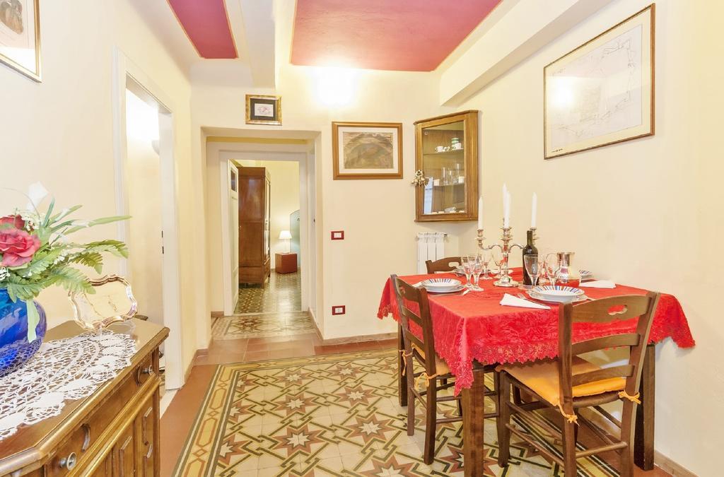 Cozybricks In Lucca - Apartments In Lucca Historical Center - Air Cond & Wifi - Room photo
