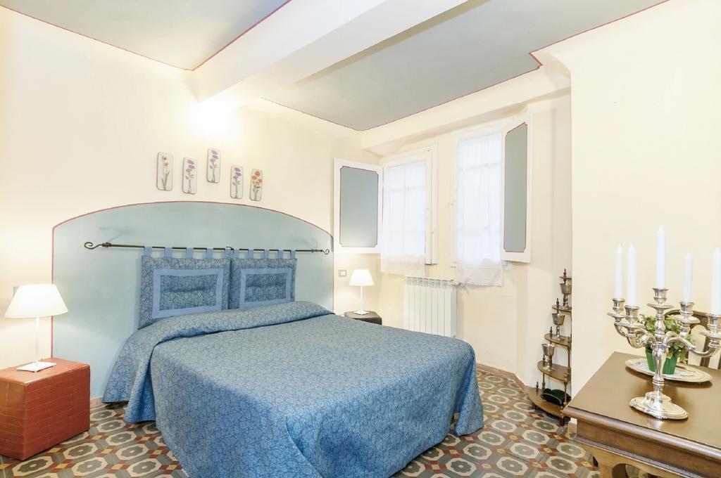 Cozybricks In Lucca - Apartments In Lucca Historical Center - Air Cond & Wifi - Room photo
