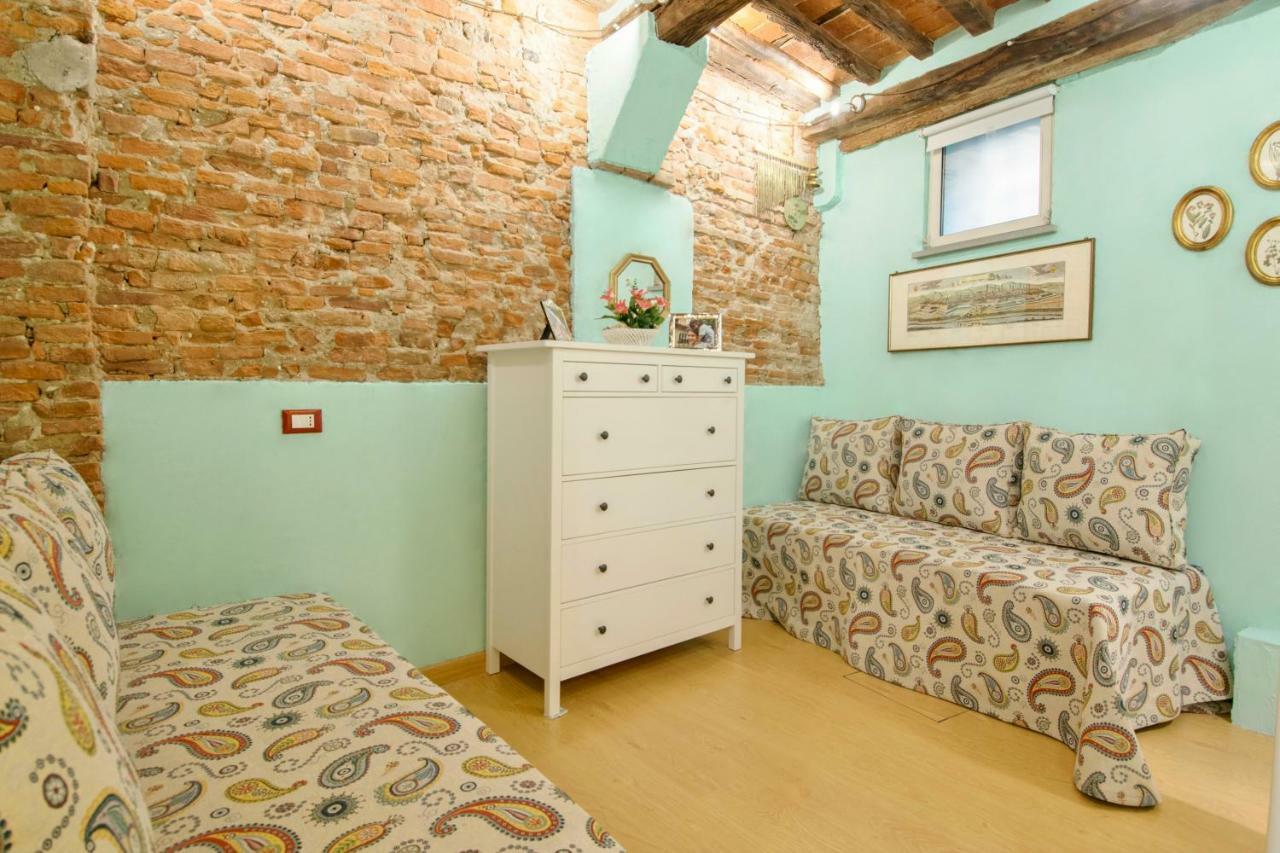 Cozybricks In Lucca - Apartments In Lucca Historical Center - Air Cond & Wifi - Exterior photo